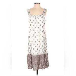 Elegant White and Brown Patterned Dress